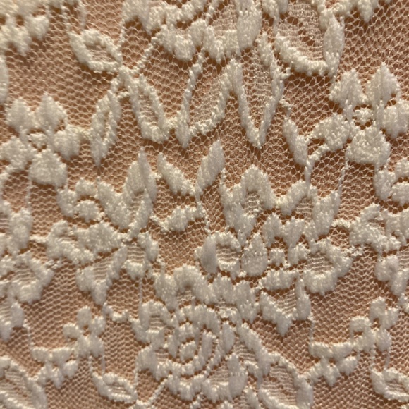 Never worn. White Lacy dress from Venus size S - Picture 3 of 6